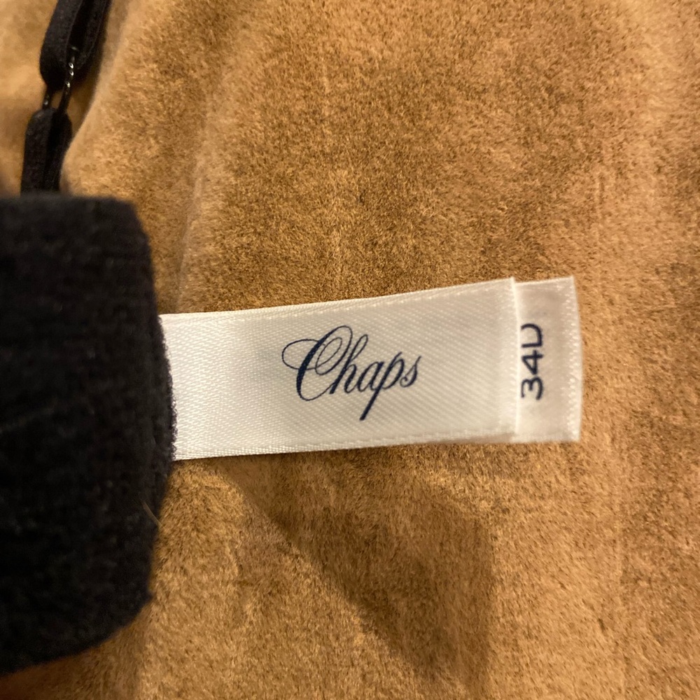 Gently used sexy Chaps molded cup underwire bra 34D - Picture 2 of 3